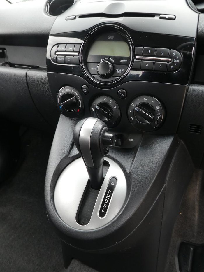 2011 Mazda 2 Neo