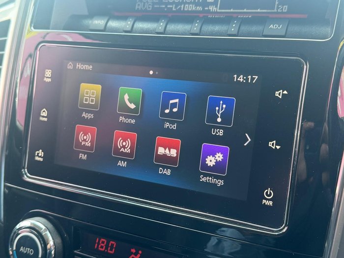 2016 Mitsubishi Pajero GLS