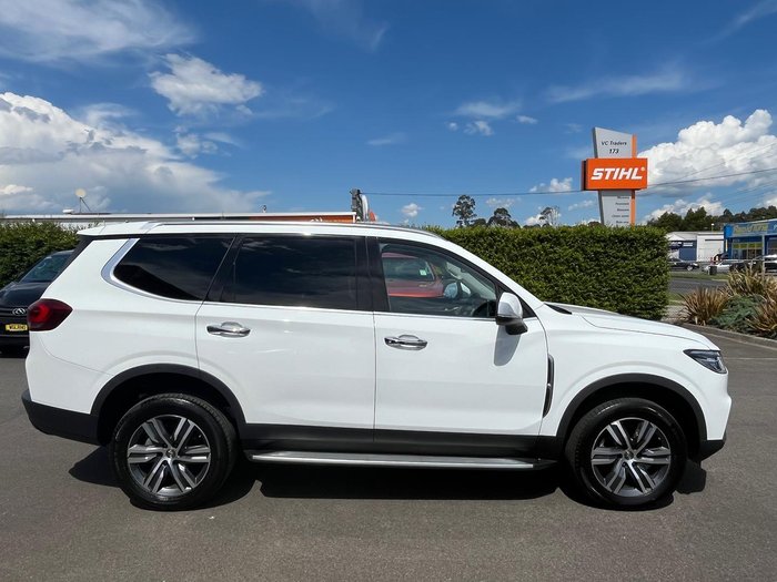 2024 LDV D90 Executive