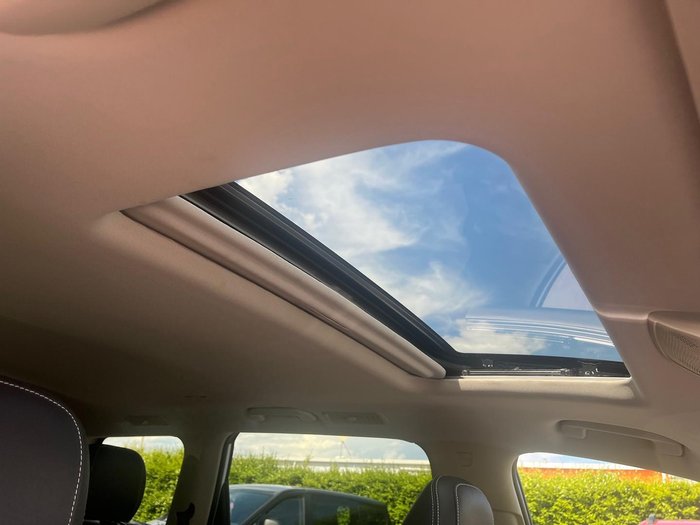 2024 LDV D90 Executive