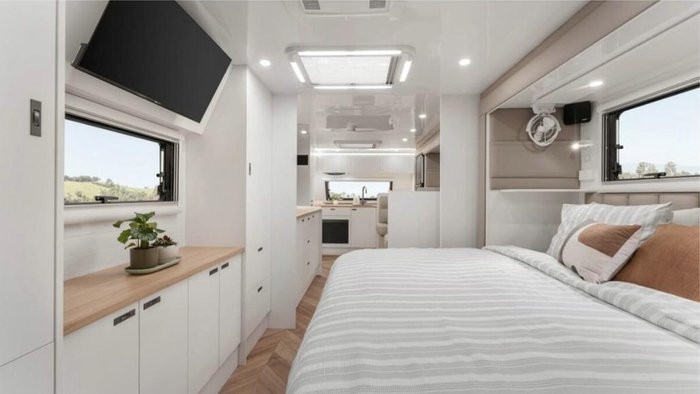 2026 Lotus Caravans Hollywood 246