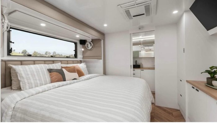 2026 Lotus Caravans Hollywood 246