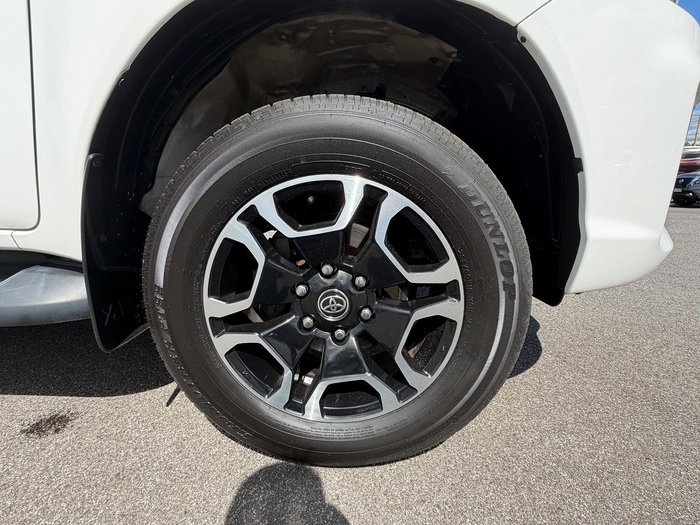 2020 Toyota Hilux SR