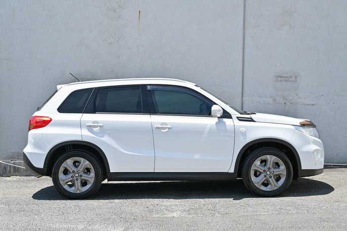 2016 Suzuki Vitara RT-S LY Cool White