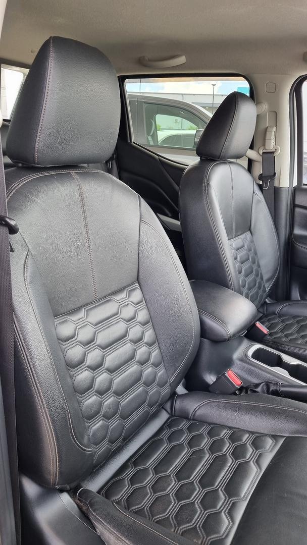 2021 Nissan Navara ST-X