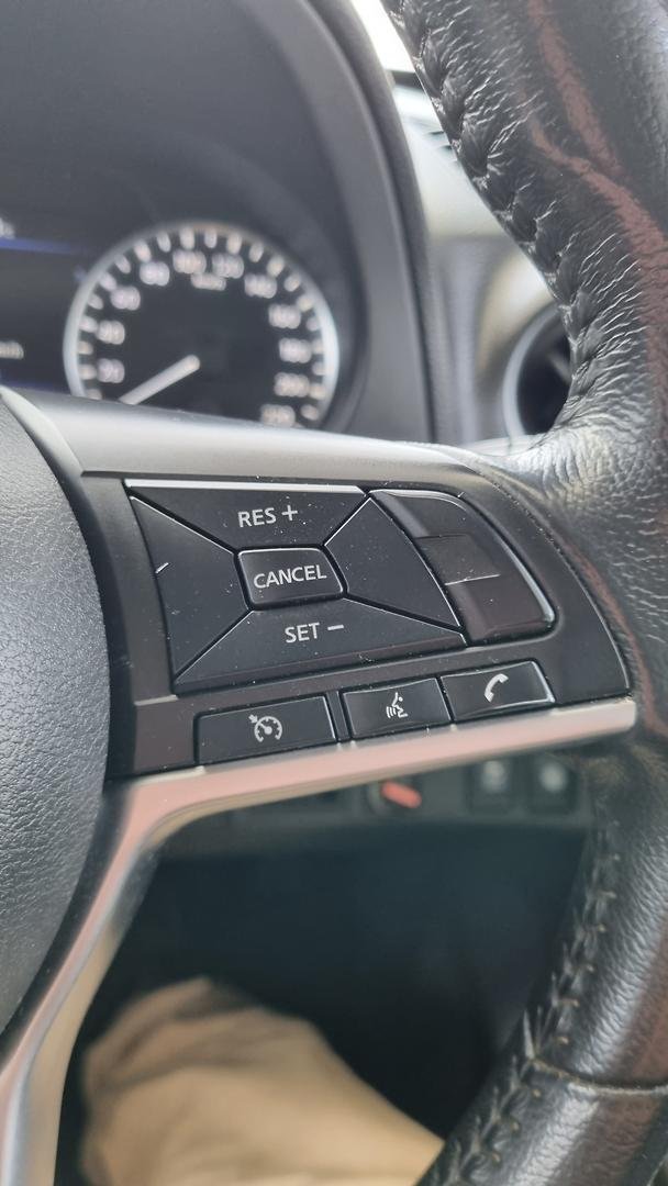 2021 Nissan Navara ST-X