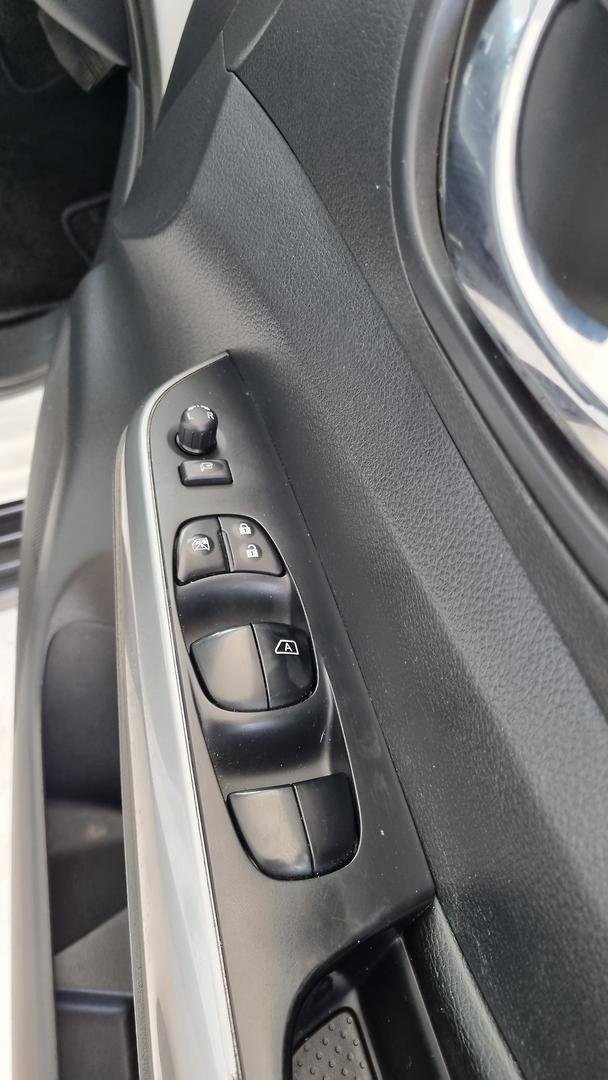 2021 Nissan Navara ST-X