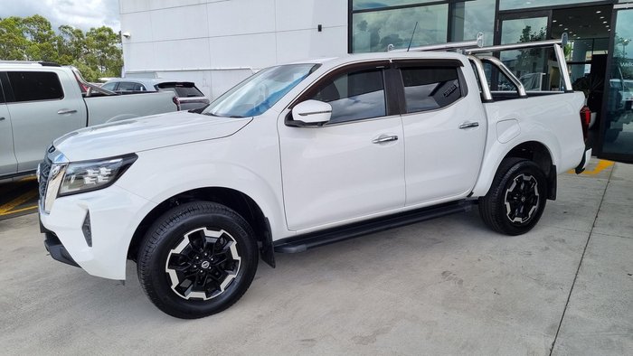 2021 Nissan Navara ST-X