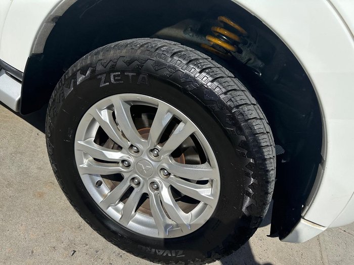 2016 Mitsubishi Pajero Exceed NX MY17 4X4 Dual Range White