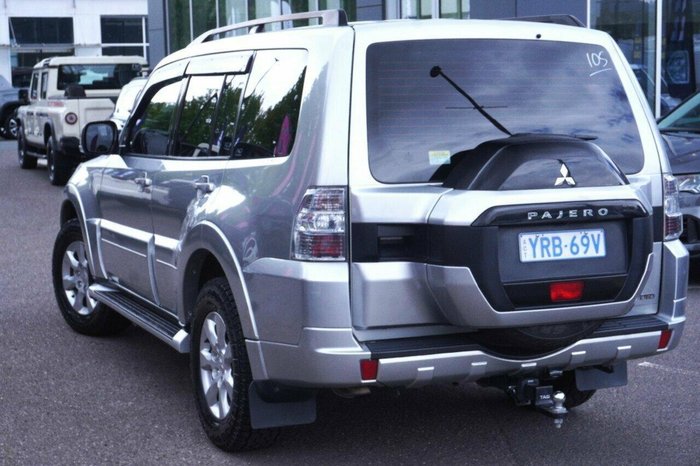 2019 Mitsubishi Pajero GLX