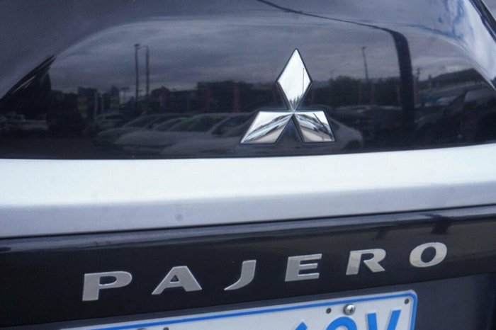 2019 Mitsubishi Pajero GLX