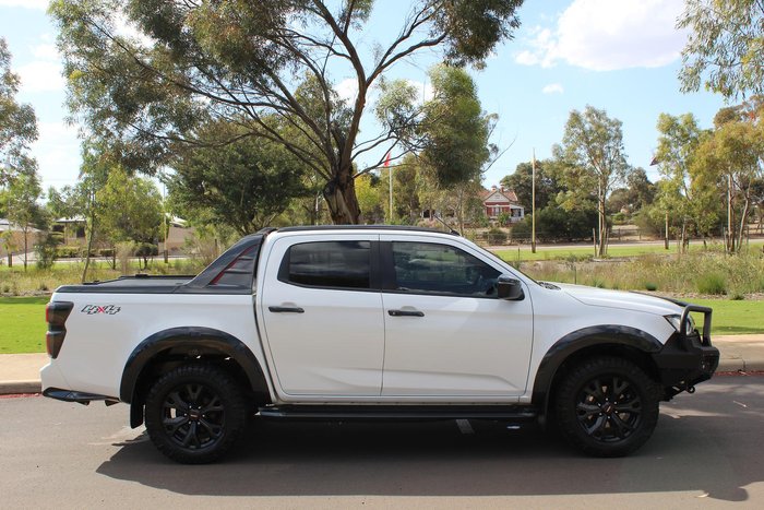2022 Isuzu D-MAX X-TERRAIN