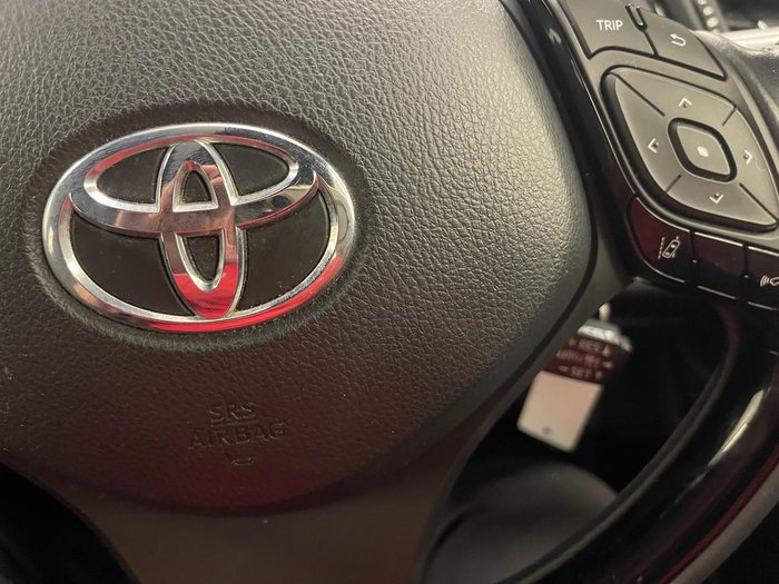 2020 Toyota C-HR GXL NGX10R Feverish Red