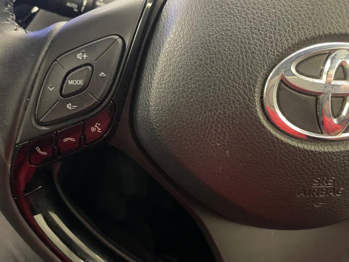 2020 Toyota C-HR GXL NGX10R Feverish Red