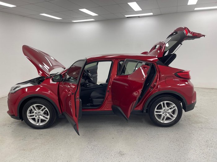 2020 Toyota C-HR GXL NGX10R Feverish Red
