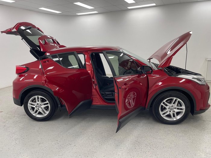 2020 Toyota C-HR GXL NGX10R Feverish Red