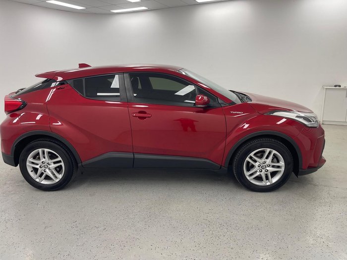 2020 Toyota C-HR GXL NGX10R Feverish Red