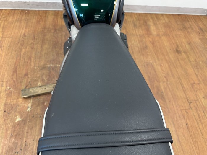 2021 Triumph BONNEVILLE T100 GREEN