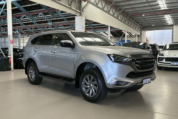 2024 Isuzu MU-X