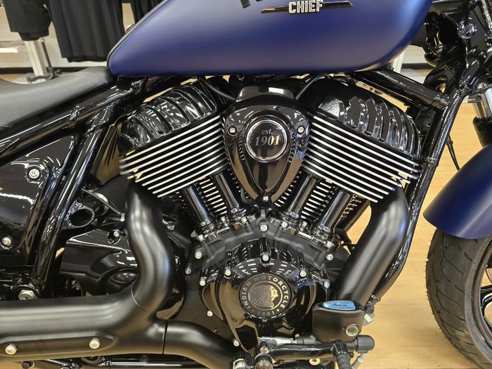 2024 Indian CHIEF DARK HORSE BLUE