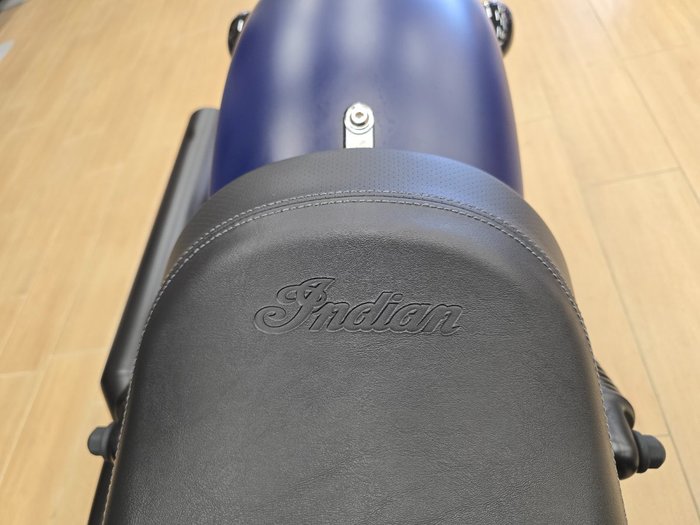 2024 Indian CHIEF DARK HORSE BLUE