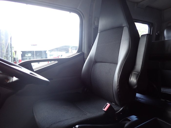 2018 MITSUBISHI CANTER 918