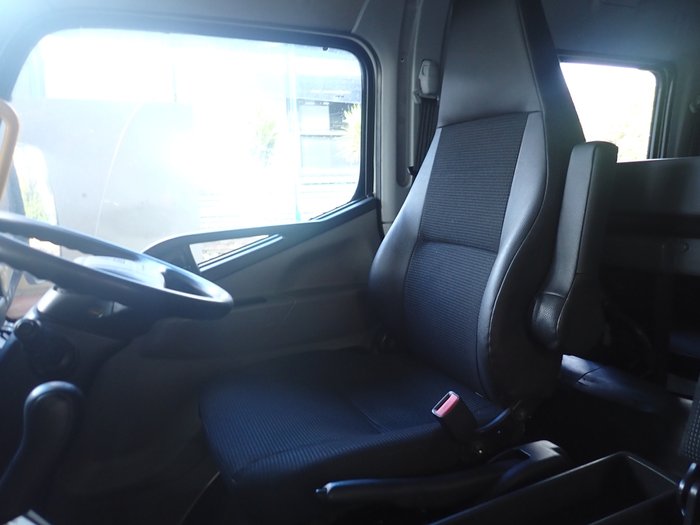 2018 MITSUBISHI CANTER 918