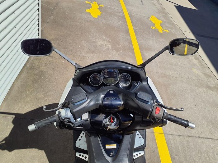 2011 Yamaha TMAX (XP500) TMax White