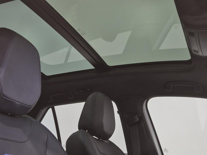 2023 Volkswagen T-Roc R D11 MY23 Four Wheel Drive Pure White