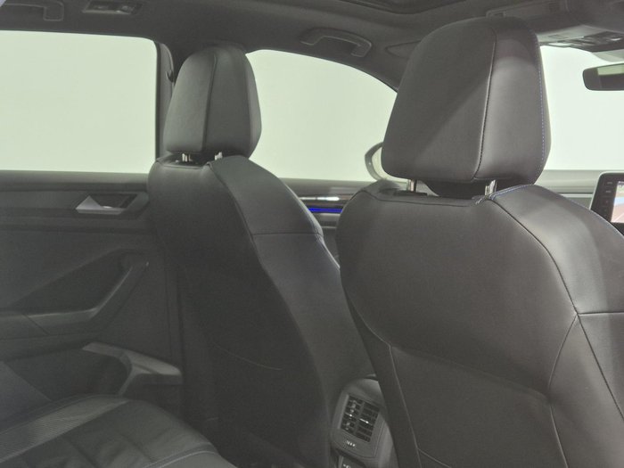 2023 Volkswagen T-Roc R D11 MY23 Four Wheel Drive Pure White