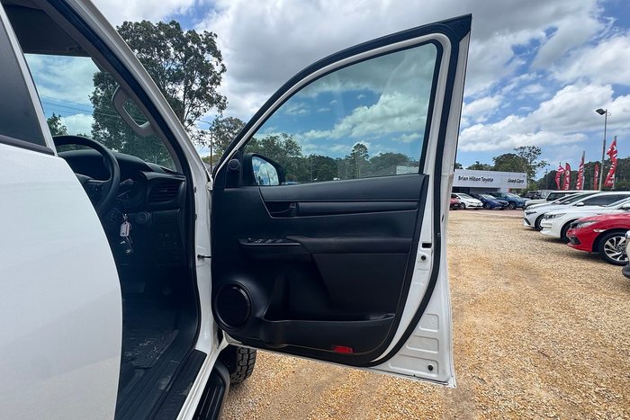 2021 Toyota Hilux SR