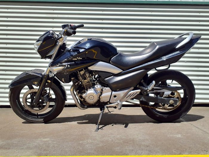 2013 Suzuki Inazuma 250 (GW250) Inazuma Black
