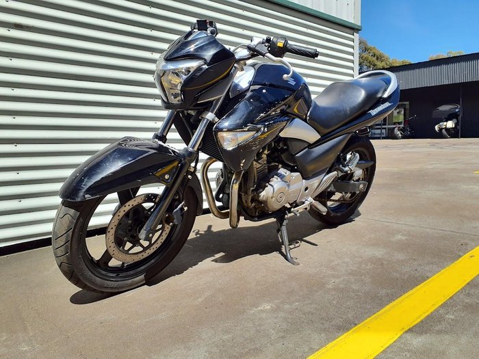 2013 Suzuki Inazuma 250 (GW250) Inazuma Black