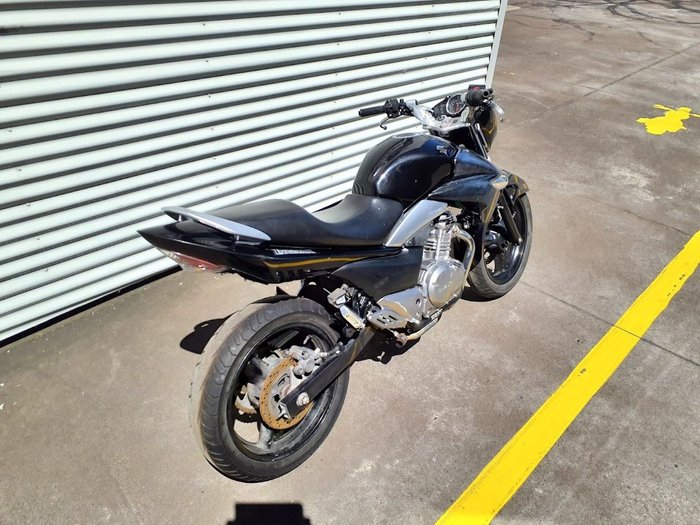 2013 Suzuki Inazuma 250 (GW250) Inazuma Black