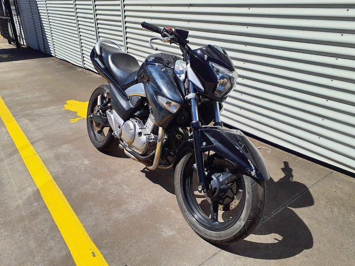 2013 Suzuki Inazuma 250 (GW250) Inazuma Black
