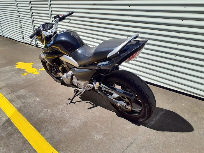 2013 Suzuki Inazuma 250 (GW250) Inazuma Black