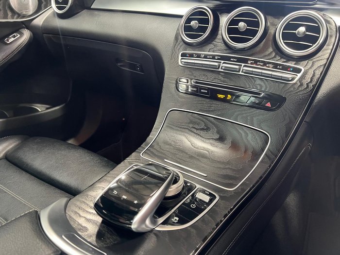 2016 Mercedes-Benz GLC-Class GLC250 X253 Four Wheel Drive Designo - Hyacinth Red