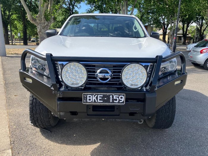 2020 Nissan Navara SL