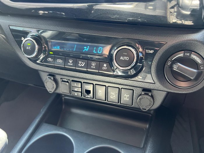 2018 Toyota Hilux SR5 GUN126R 4X4 Dual Range Silver Sky