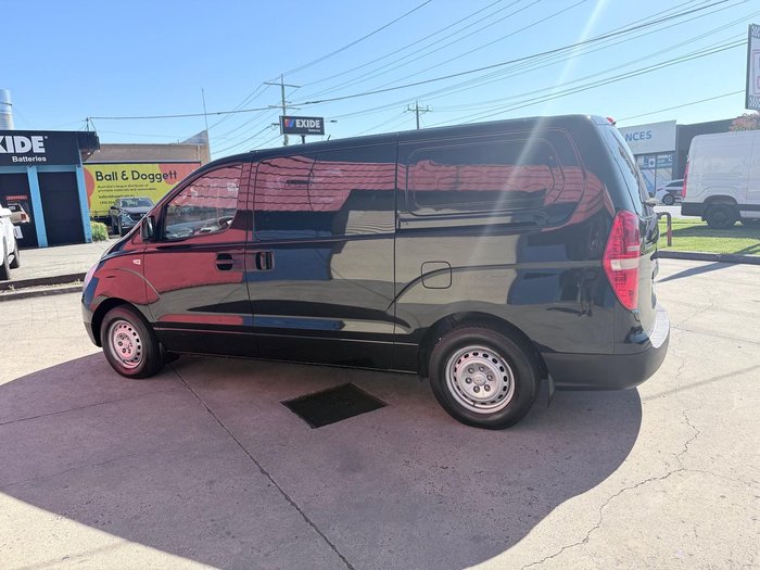 2009 Hyundai iLoad TQ-V Space Black