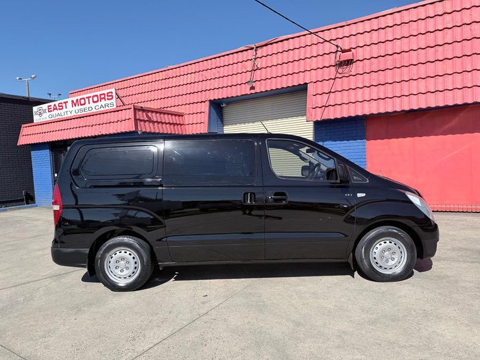 2009 Hyundai iLoad TQ-V Space Black