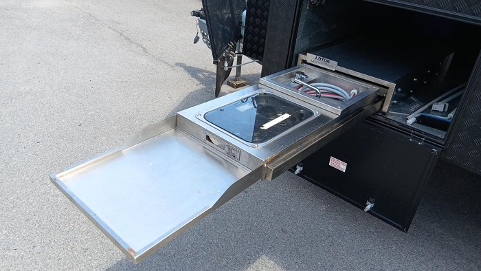 2020 Lotus Caravans Off Grid 166 3 X Bunk 16.9