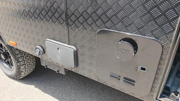 2020 Lotus Caravans Off Grid 166 3 X Bunk 16.9