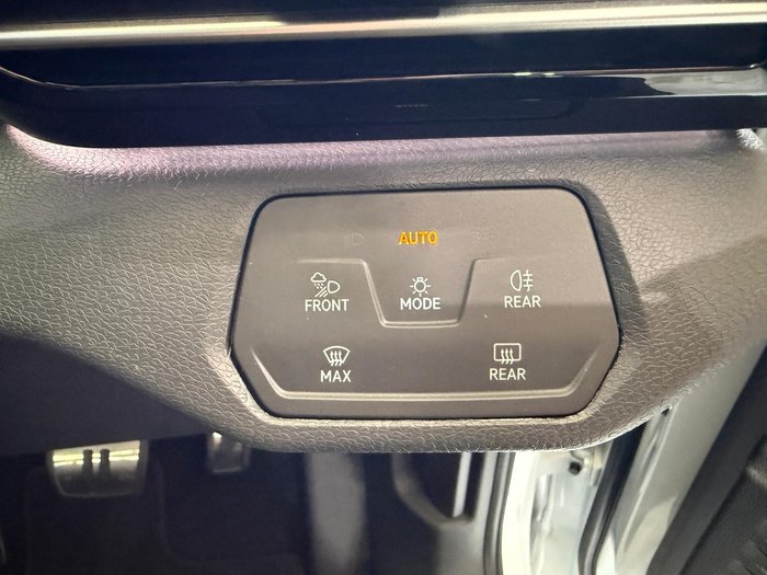 2025 Volkswagen ID.4 Pro