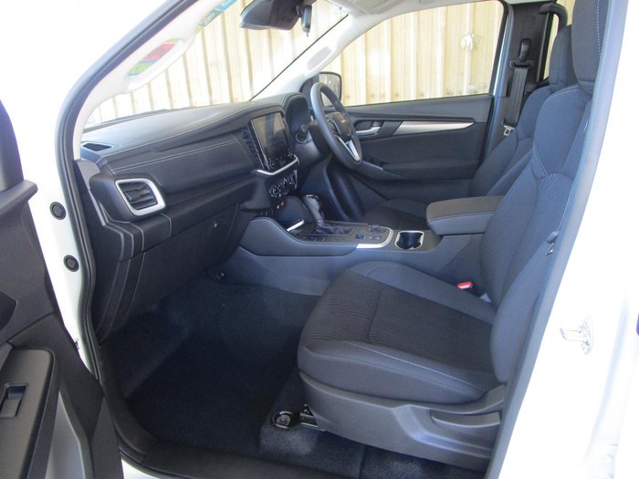 2025 Isuzu MU-X LS-M