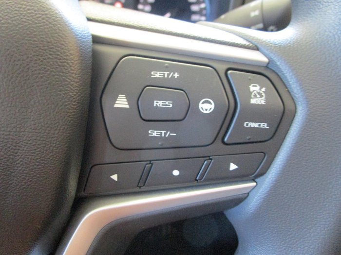 2025 Isuzu MU-X LS-M