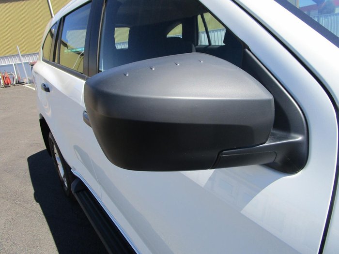 2025 Isuzu MU-X LS-M