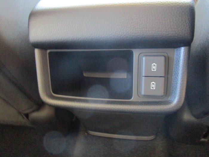 2025 Isuzu MU-X LS-M