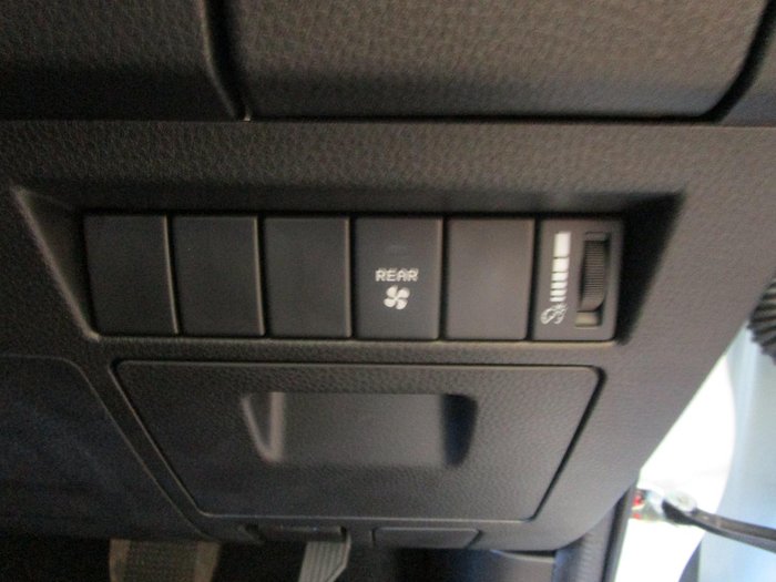 2025 Isuzu MU-X LS-M