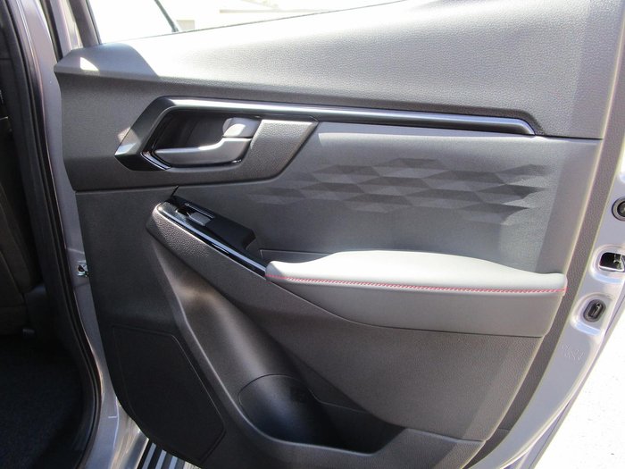 2025 Isuzu D-MAX X-TERRAIN